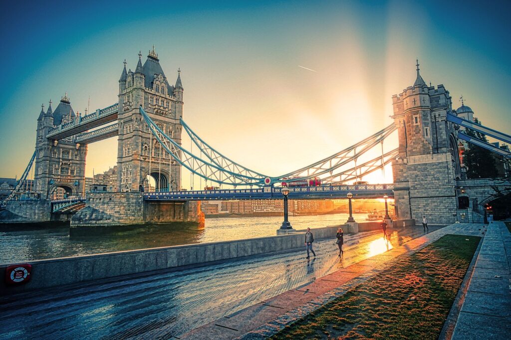 tower bridge, river, city-5795405.jpg